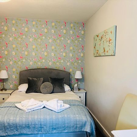 Sonas Guesthouse Единбург Екстериор снимка