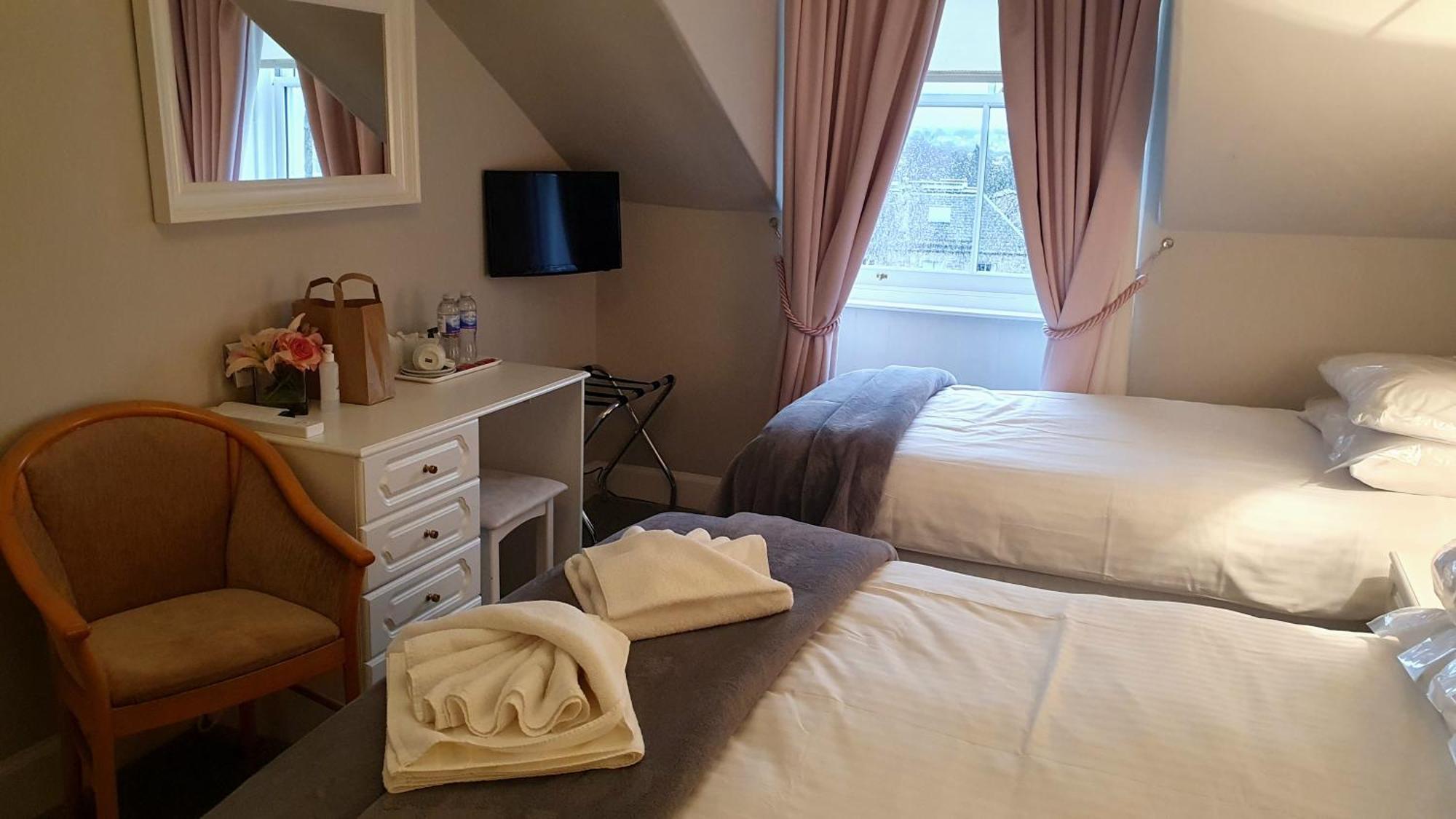 Sonas Guesthouse Единбург Екстериор снимка